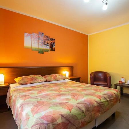 Bed and Breakfast Mandoue Pont-Saint-Martin Zewnętrze zdjęcie