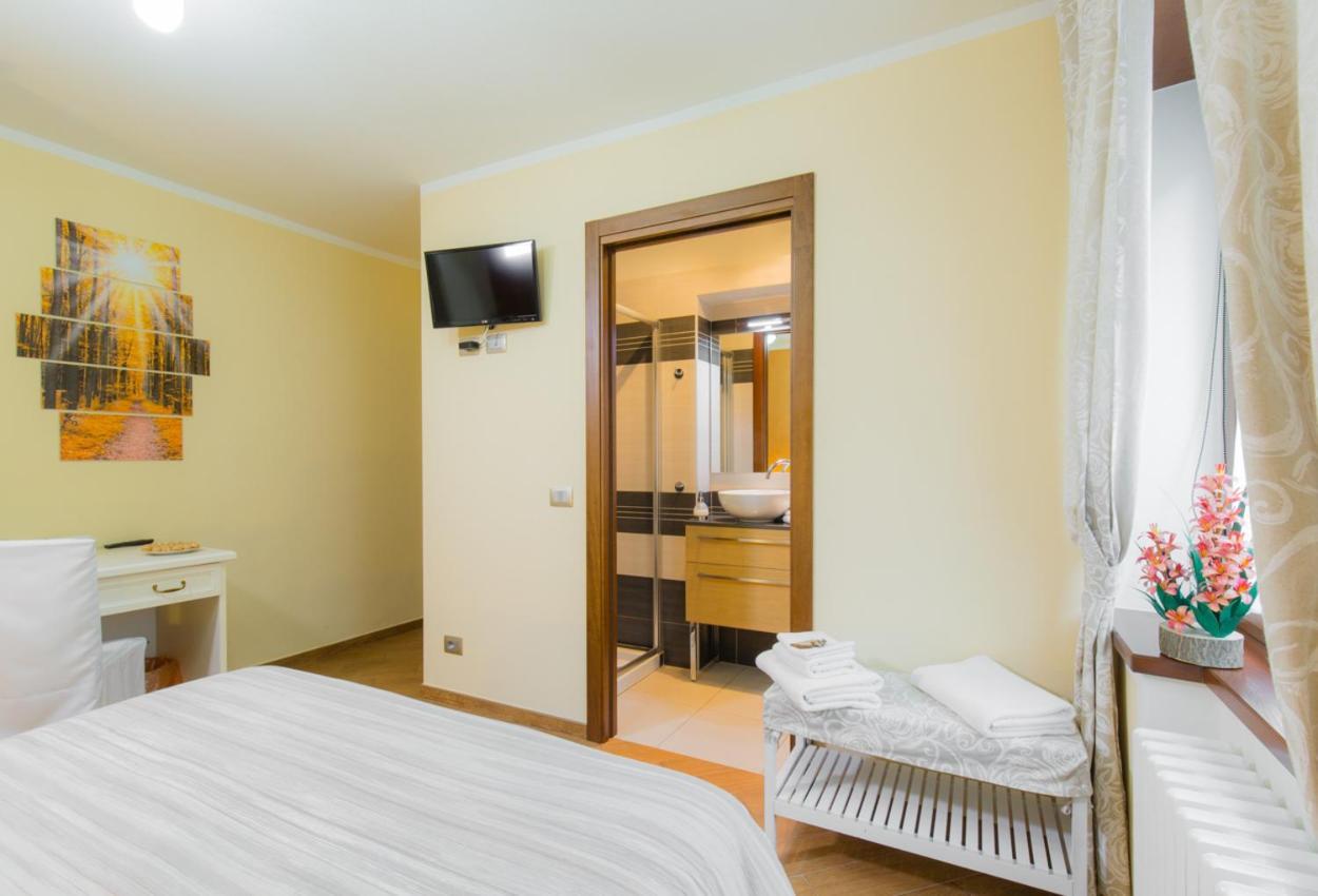 Bed and Breakfast Mandoue Pont-Saint-Martin Zewnętrze zdjęcie